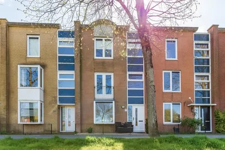 Tussenwoning te koop: Vivaldisingel 77, Nieuw-Vennep