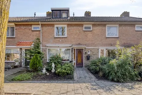 Tussenwoning te koop: Vivaldistraat 78, Holtenbroek II Zwolle