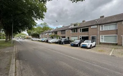Tussenwoning te huur: Viveslaan 55, Blauwe Kei Breda