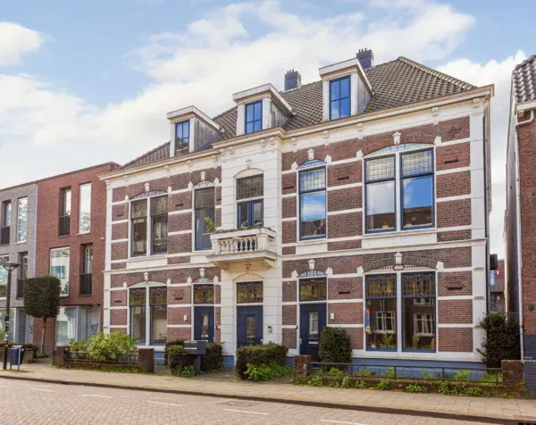 Appartement te koop: Vlasakkerweg 12B, Snouckaertlaan e.o. Amersfoort