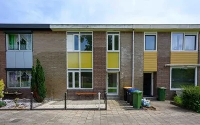 Tussenwoning te koop: Vlashof 28, Nagele-woonkern Nagele