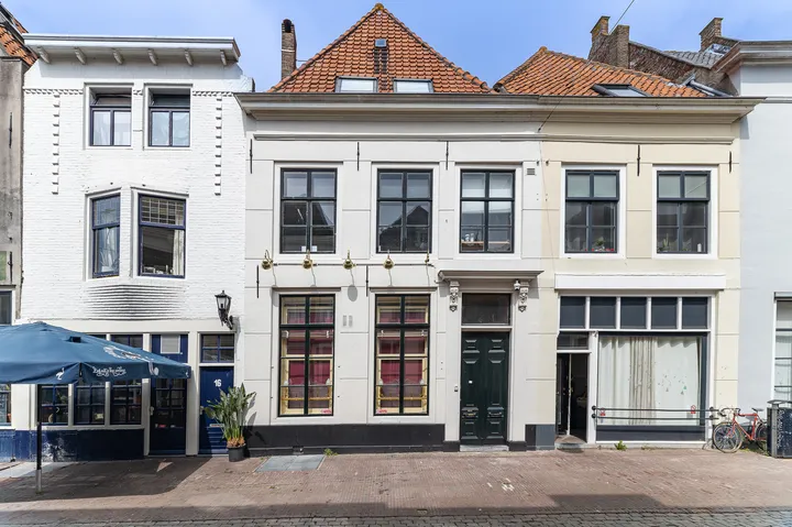 Apartment for sale: Vlasmarkt 14A, Stadhuis Middelburg