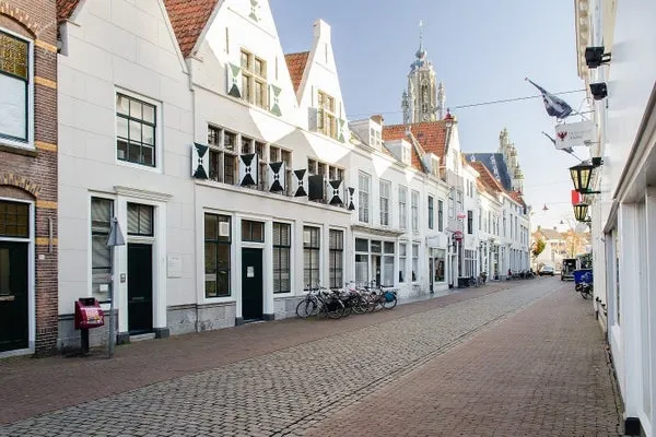 Woning te huur: Vlasmarkt, Stadhuis Middelburg