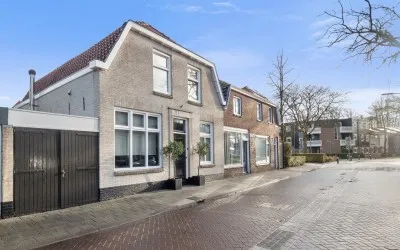 Tussenwoning te koop: Vlasmeersestraat 51, Centrum Vught