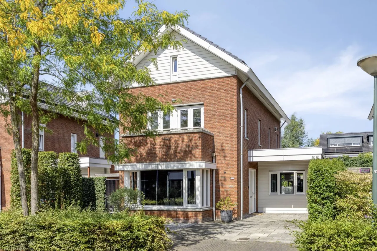 Vrijstaande woning te koop: Vlasven 230, Veghel