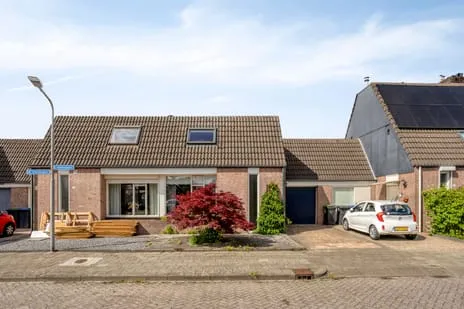 Terraced house for sale: Vlettevaart 23, Rucphen Rucphen