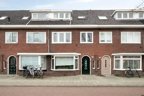 Tussenwoning te koop: Vleutenseweg 383, Nieuw Engeland, Th. a. Kempisplantsoen en omgeving Utrecht