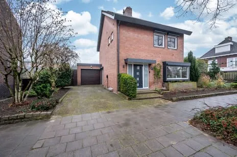 Vrijstaande woning te koop: Vliegenkampstraat 25, Blerick-Centrum Venlo