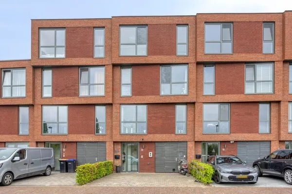 Tussenwoning te koop: Vliegent Hert 68, Saerdam, Vliegend Hert, Fortuijn Lelystad