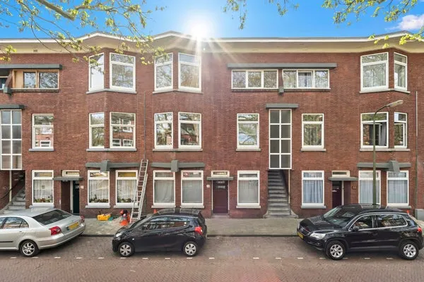 Appartement te koop: Vliegwielstraat 29, 'S-Gravenhage