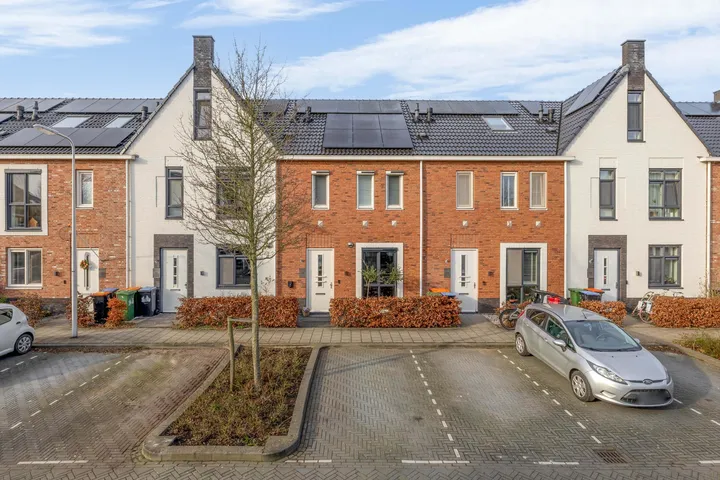 Tussenwoning te koop: Vlielandstraat 16, De Eilanden Gouda