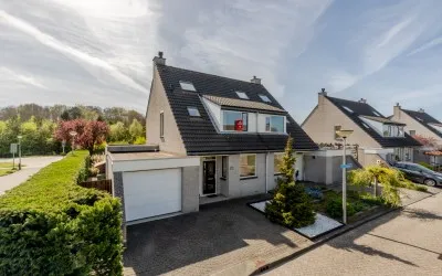 Twee-onder-één-kap te koop: Vlierbessenstraat 8, Nieuw gebied Rockanje
