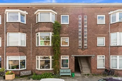 Apartment for sale: Vlierboomstraat 318, Vruchtenbuurt 'S-Gravenhage