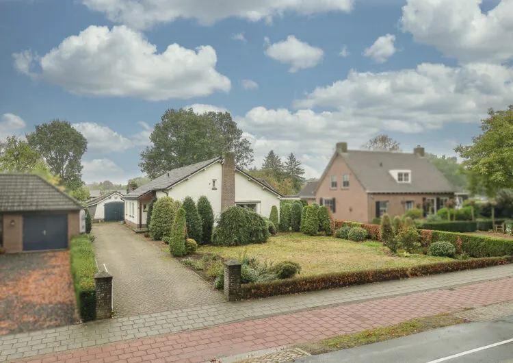 Vrijstaande woning te koop: Vlierdenseweg 103, Deurne