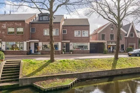 Tussenwoning te koop: Vliet Zuidzijde 9, Centrum Rijnsburg