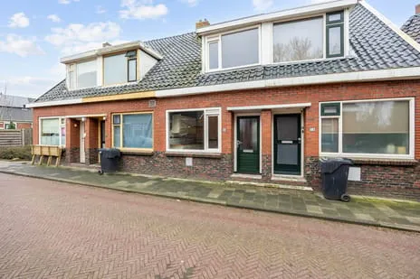 Tussenwoning te koop: Vliethorn 18, Farmsum Farmsum
