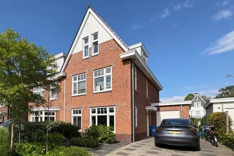 Hoekwoning te huur: Vlietoevers 26, Voorburg West zuid Voorburg