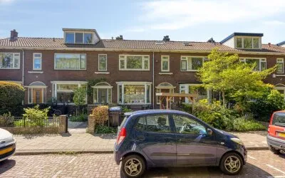 Tussenwoning te koop: Vlietweg 6, Erasmuslaan en omgeving Dordrecht