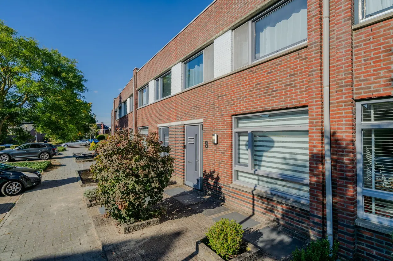 Tussenwoning te koop: Vlinder 8, Veldhoven