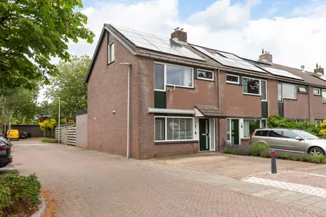 Corner house for sale: Vlindermeent 67, Hilversumse Meent Hilversum