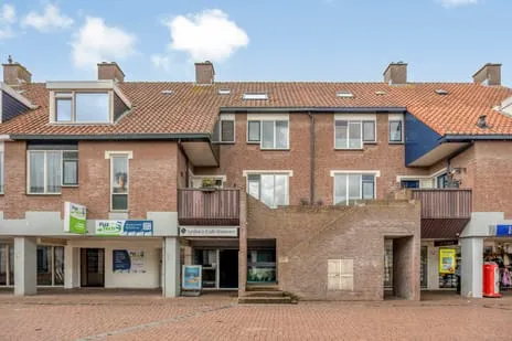 Appartement te koop: Vlinderveen 437, Middengebied Spijkenisse