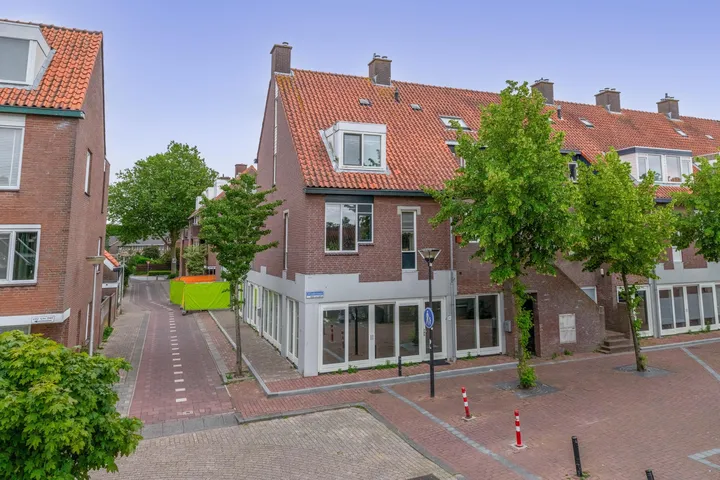 Apartment for sale: Vlinderveen 476C, Middengebied Spijkenisse