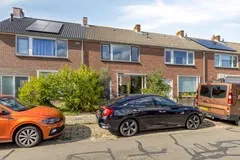 Tussenwoning te koop: Vluchtenburgstraat 38, Middelburg