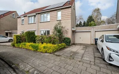 Tussenwoning te koop: Vluttersven 13, Gijzenrooi Eindhoven