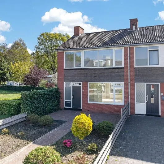 Hoekwoning te koop: Voeghoutenstraat 31, Klazienaveen-Zuid Klazienaveen