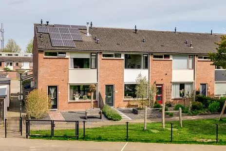 Tussenwoning te koop: Voetweyde 45, Vervoornepolder zuid Werkendam