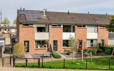 Tussenwoning te koop: Voetweyde 45, Werkendam