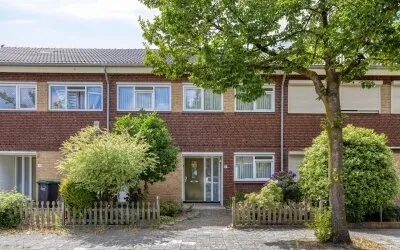 Tussenwoning te koop: Vogelkersstraat 3, Het Gegraaf Valkenswaard