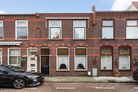 Tussenwoning te koop: Vogeltuinen 18, Nieuw Waldeck 'S-Gravenhage