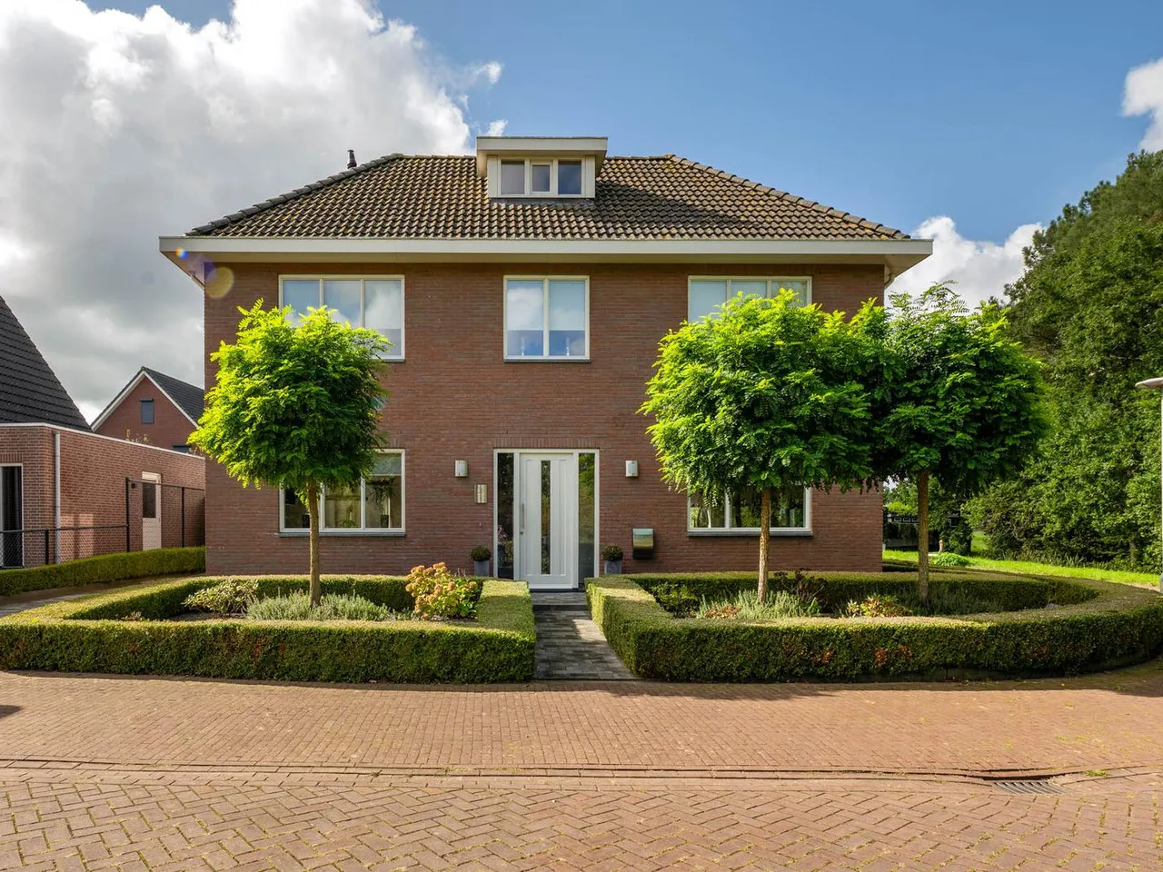 Vrijstaande woning te koop: Vogelven 26, Hoogerheide