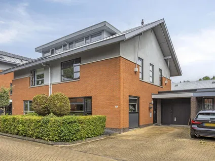Tussenwoning te koop: Vogelvlinder 18, Eilermarke Enschede