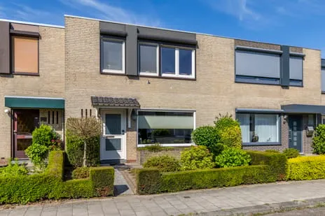 Tussenwoning te koop: Vogelwikke 28, Op de Vos Brunssum