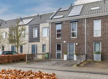 Tussenwoning te koop: Vogelwikke 9, Weideveld Bodegraven