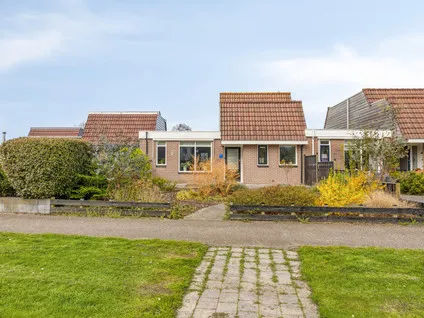 Tussenwoning te koop: Vogelzand 3421, Julianadorp