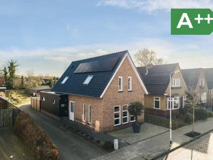 Vrijstaande woning te koop: Vogelzang 102, Noord-Oost zuid Drachten