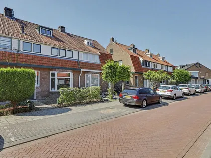 Tussenwoning te koop: Vogelzangsweg 13, Goes-Oost Goes