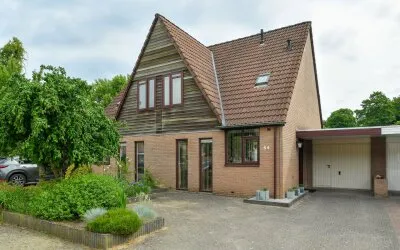 Terraced house for sale: Volendamstraat 54, Elderhof Arnhem