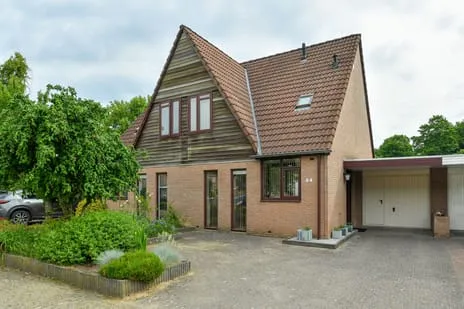 Tussenwoning te koop: Volendamstraat 54, Elderhof Arnhem