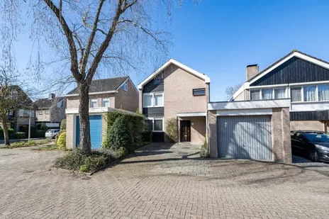 Tussenwoning te koop: Volkerak 32, Aa-landen-Midden Zwolle