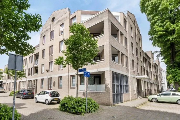 Appartement te koop: Volksplein 92A, Mariaberg Maastricht