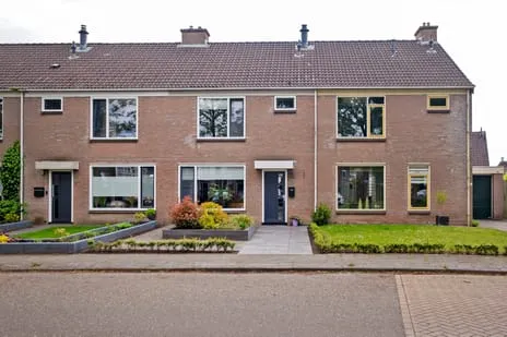 Tussenwoning te koop: Volmachtenlaan 23, Rolde Rolde