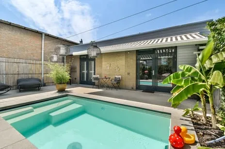 Hoekwoning te koop: Voltastraat 1A, Nieuw Noord - bedrijven Zandvoort