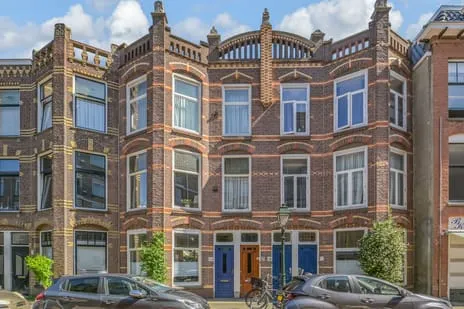 Apartment for sale: Voltastraat 54, Sweelinckplein e.o. 'S-Gravenhage