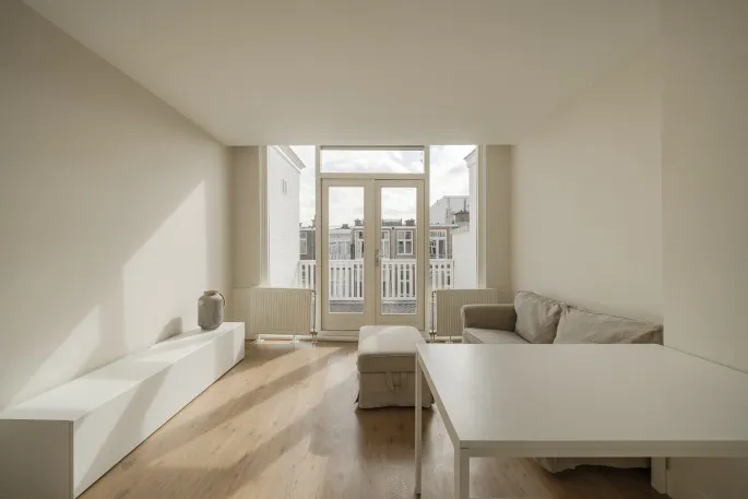 Studio te koop: Voltastraat 6B, 'S-Gravenhage
