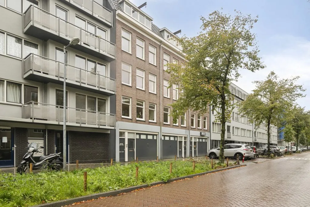 Appartement te koop: von zesenstraat 192, Amsterdam