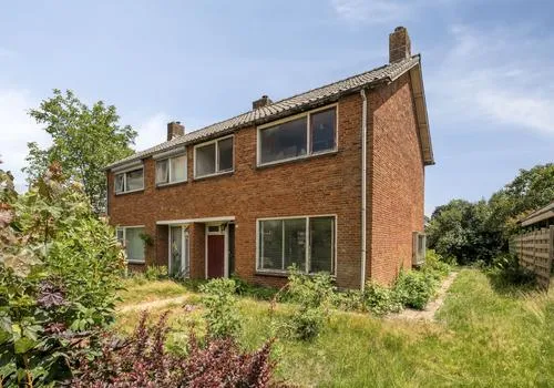 Twee-onder-één-kap te koop: Vondellaan 10, Eerbeekse Enk Eerbeek